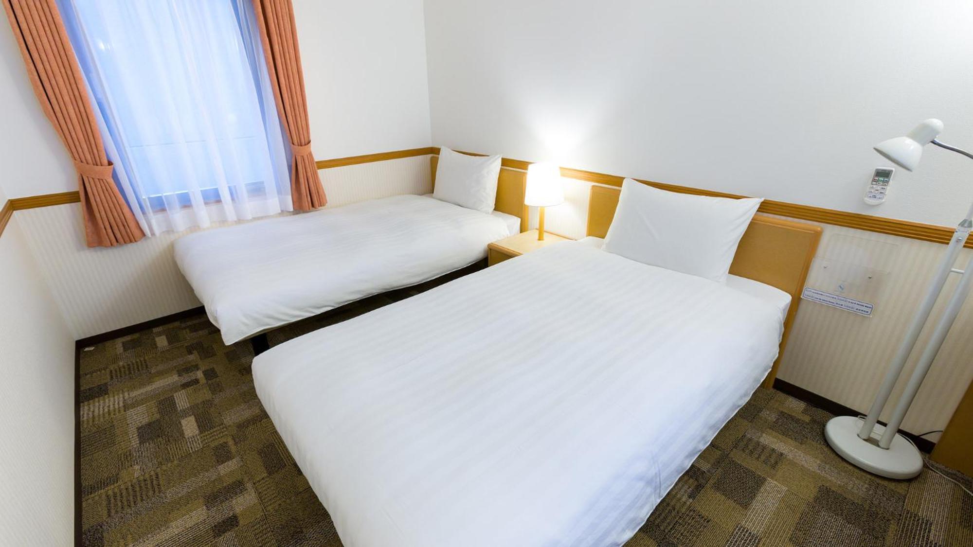 Toyoko Inn Sasebo Ekimae Quarto foto