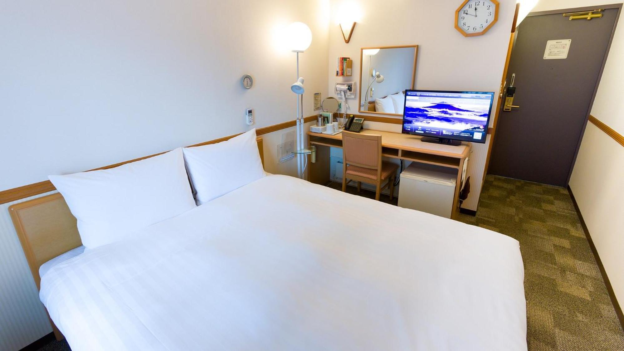 Toyoko Inn Sasebo Ekimae Quarto foto